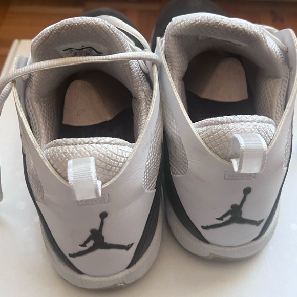 Nike Air Jordan 2011 White Grey Men's Size 12 Model # 436771-101 - Picture 7 of 10